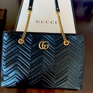 GUCCI - GG - Marmont Matelassé Medium Shoulder Bag